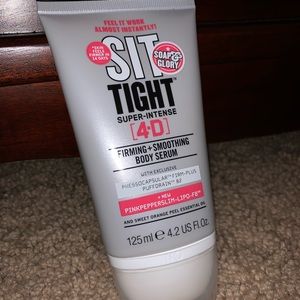 Soap & Glory Sit Tight 4-D